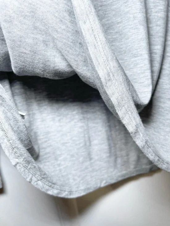 American Eagle Women's Gray Soft & Sexy V-Neck Long Sleeve Top Size Medium - Picture 11 of 12